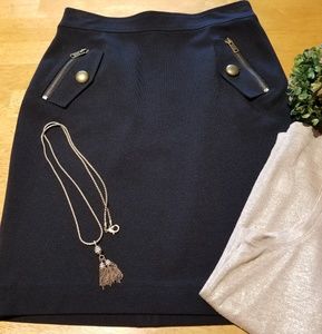 Ann Taylor Skirt with front pockets